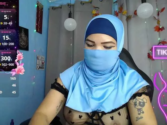 Live sex webcam photo for FalakYasin #291301692