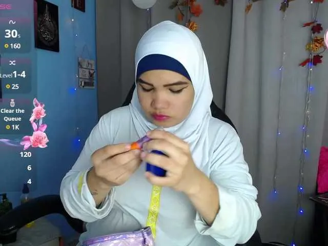 Live sex webcam photo for FalakYasin #291508414