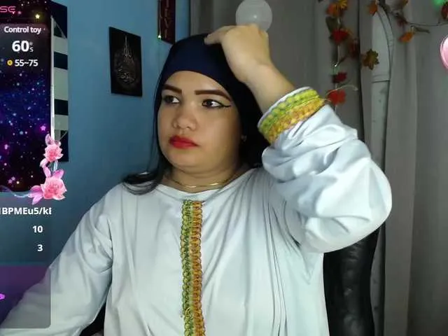 Live sex webcam photo for FalakYasin #291543475