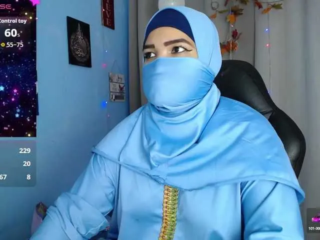 Live sex webcam photo for FalakYasin #291799459
