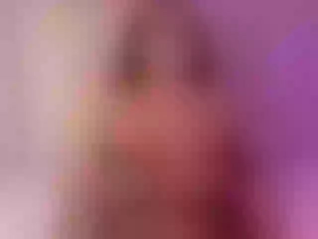 Live sex webcam photo for Fallon-1 #291368315