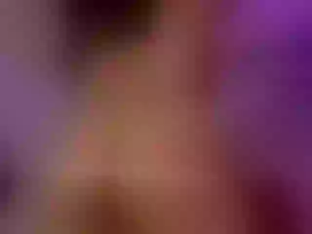 Live sex webcam photo for Fallon-1 #291402778
