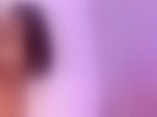 Live sex webcam photo for Fallon-1 #292070424