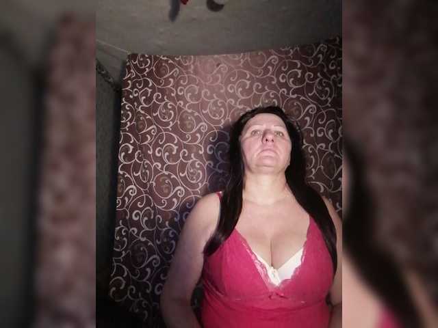 Live sex webcam photo for FameLara #288065454