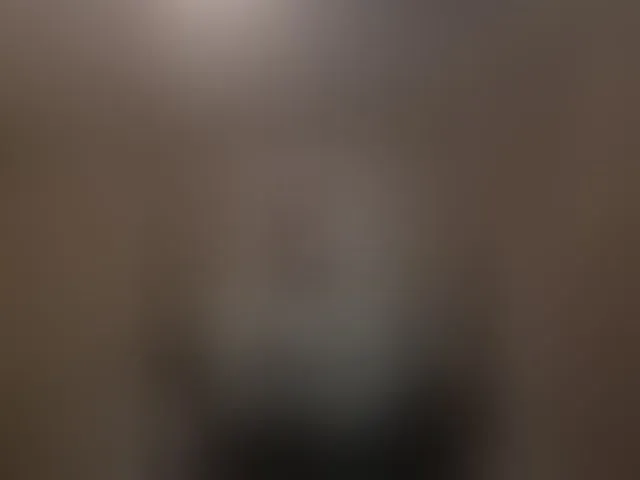 Live sex webcam photo for FameLara #293395954