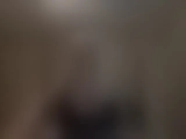 Live sex webcam photo for FameLara #293691107