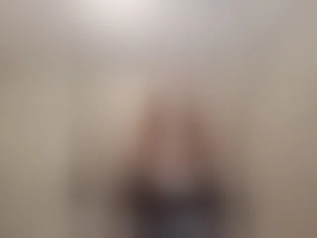 Live sex webcam photo for FameLara #293731633