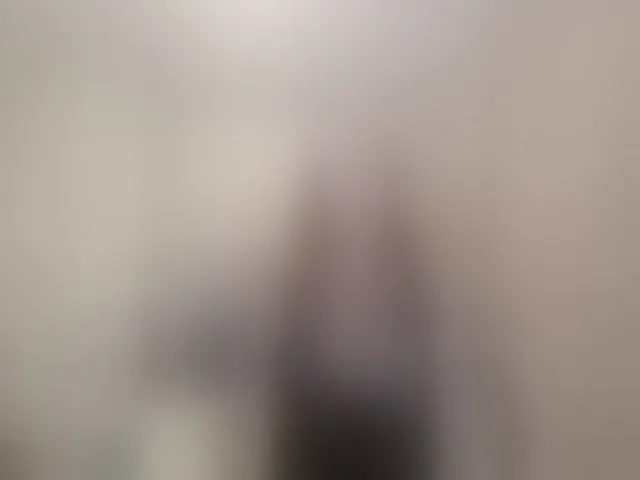 Live sex webcam photo for FameLara #294007812