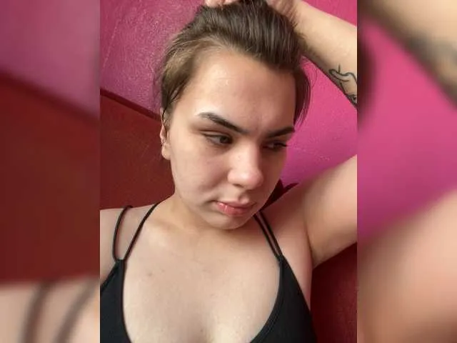 Live sex webcam photo for Family707 #293488700