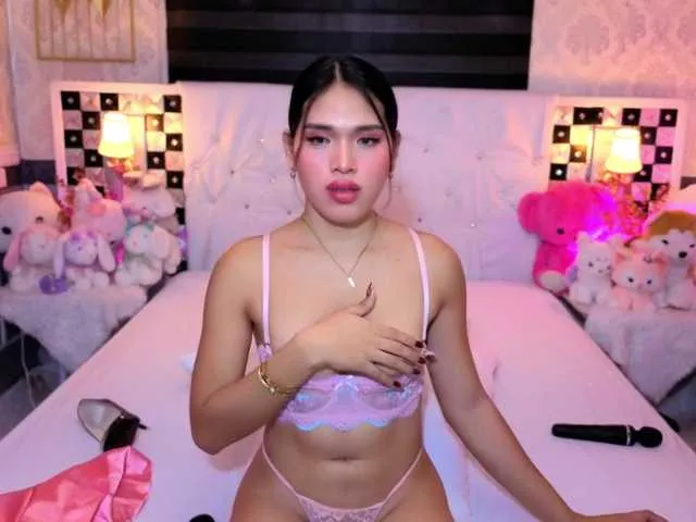 Live sex webcam photo for FantasiaBlooms #292510841