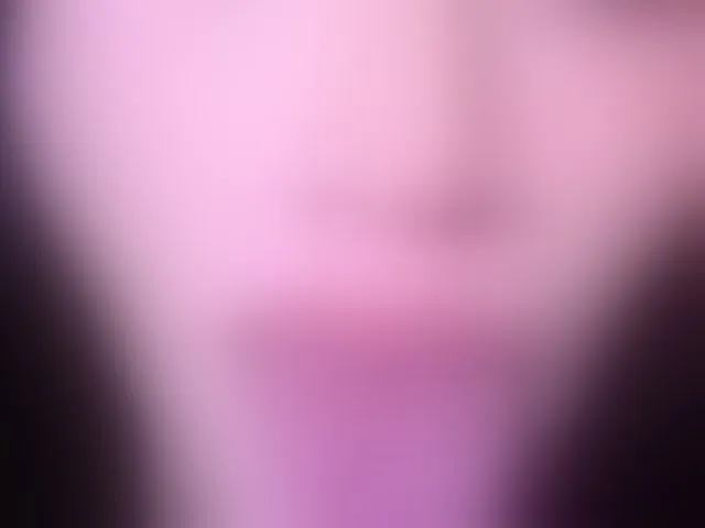 Live sex webcam photo for FantasiaBlooms #293365335