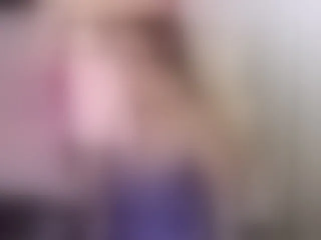 Live sex webcam photo for FantasiaBlooms #293591334