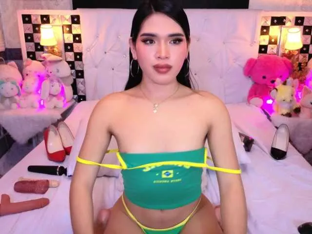 Live sex webcam photo for FantasiaBlooms #293645730