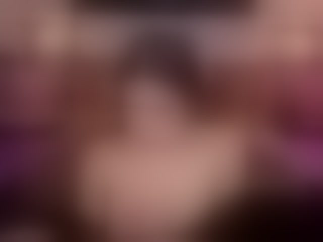 Live sex webcam photo for FantasiaBlooms #294121604