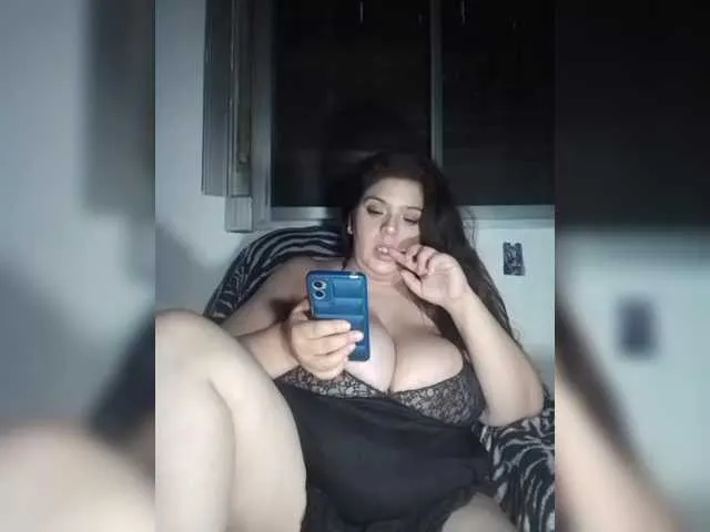 Live sex webcam photo for FantasyBoobs #290976238