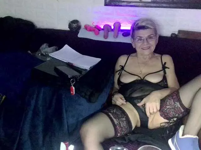 Live sex webcam photo for Fantasyca #292682665