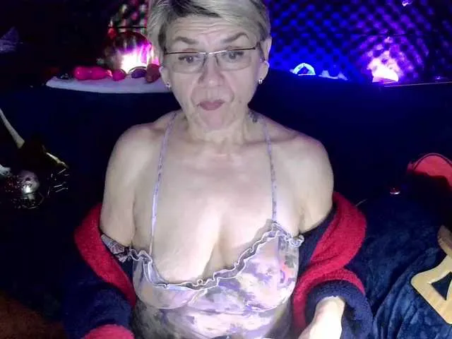 Live sex webcam photo for Fantasyca #293013567