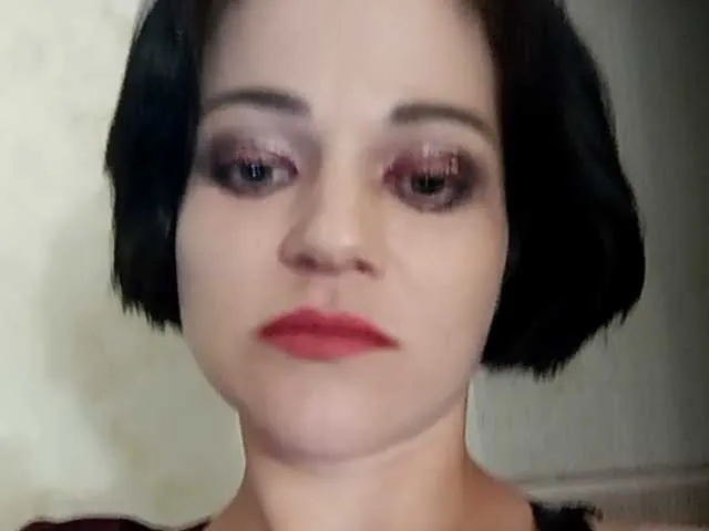 Live sex webcam photo for Farida6 #276231143