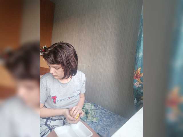 Live sex webcam photo for Felix1914 #271744420