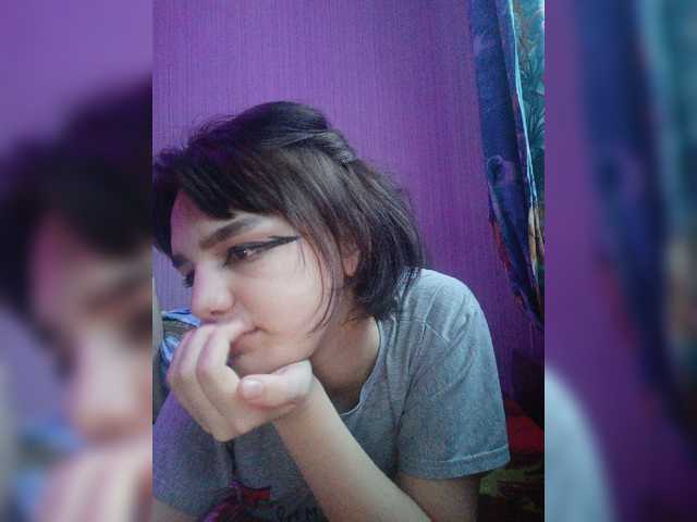 Live sex webcam photo for Felix1914 #271782462