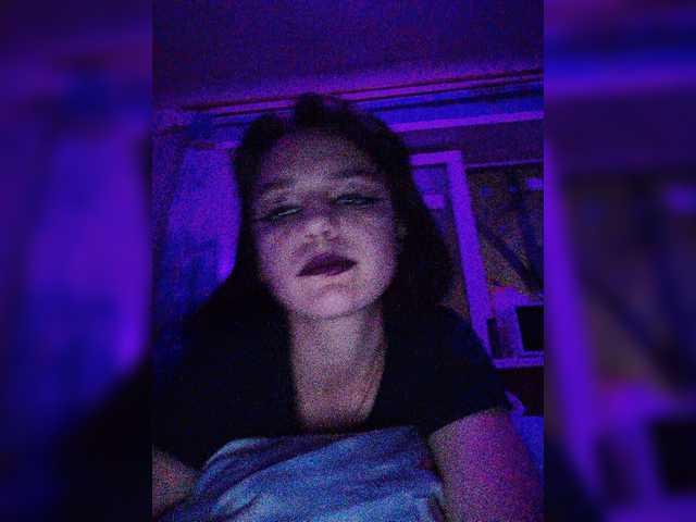 Live sex webcam photo for Felix1914 #272139888