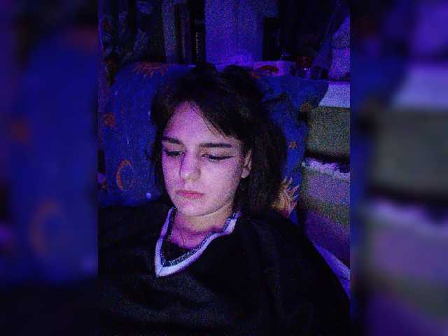 Live sex webcam photo for Felix1914 #272183505