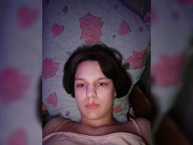 Live sex webcam photo for Felix1914 #272748875