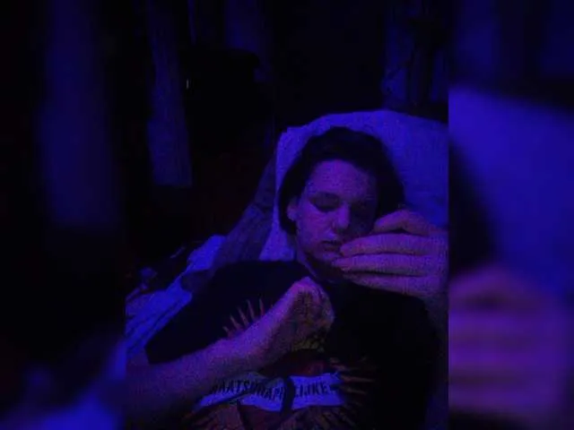 Live sex webcam photo for Felix1914 #273364370