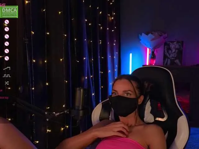 Live sex webcam photo for FemAlice #277699308