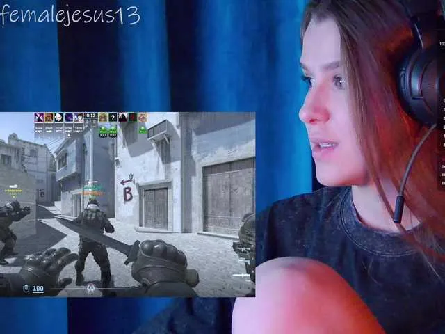 Live sex webcam photo for FemaleJesus1 #277487452