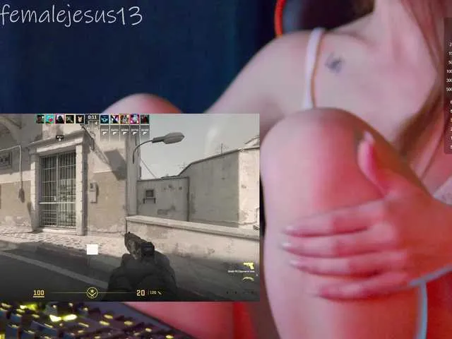 Live sex webcam photo for FemaleJesus1 #277511409