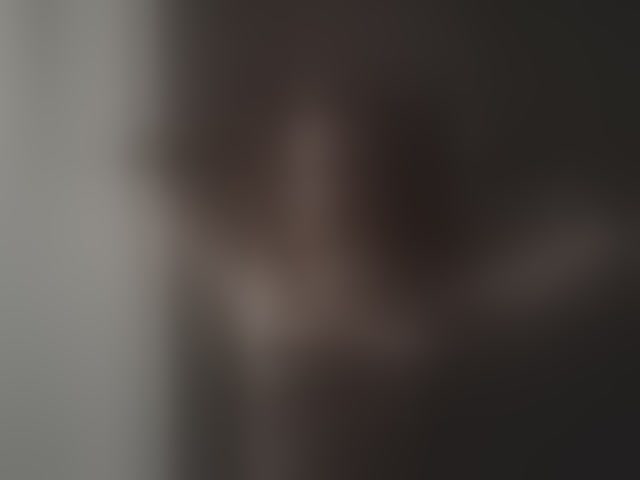 Live sex webcam photo for FemdomJOI #294127845
