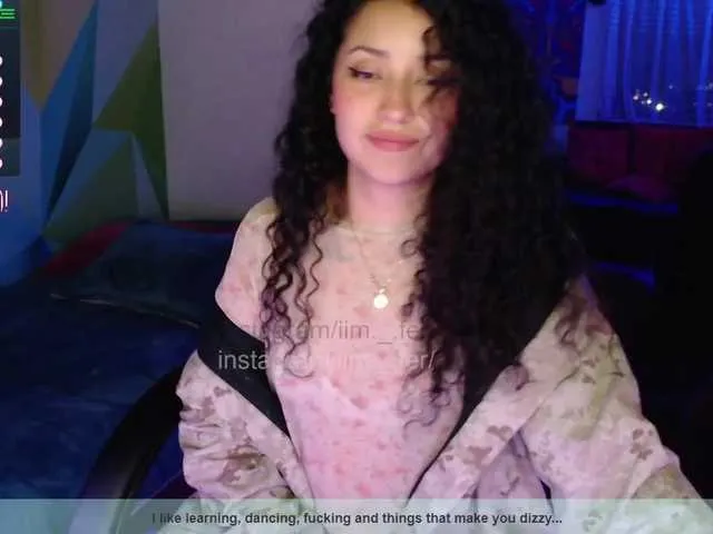 Live sex webcam photo for Fer-Loves #273209600