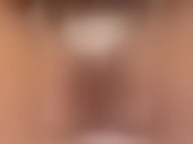 Live sex webcam photo for FeralFoxy #292323776