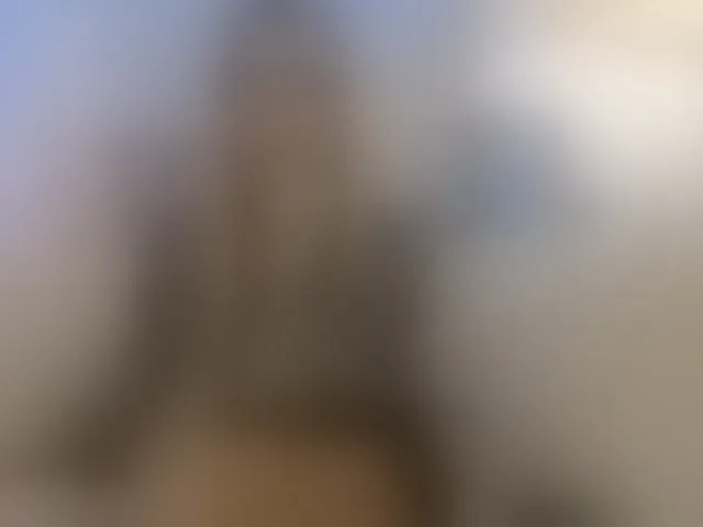 Live sex webcam photo for FeralFoxy #292405523