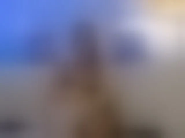 Live sex webcam photo for FeralFoxy #292673901