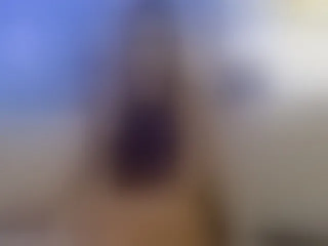 Live sex webcam photo for FeralFoxy #292994116