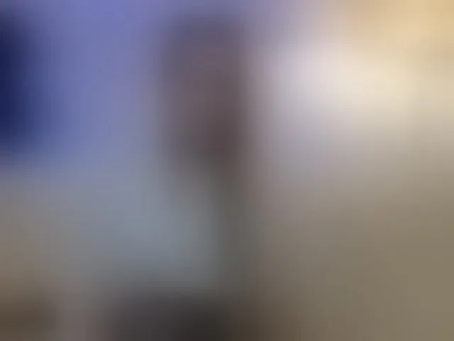 Live sex webcam photo for FeralFoxy #293197264