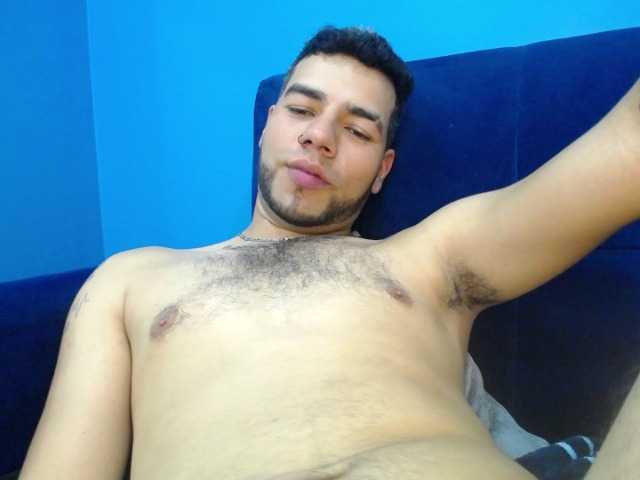 Live sex webcam photo for Feroz-69 #277112525