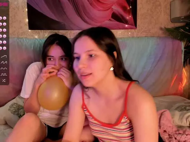 Live sex webcam photo for FerreraMelind #273190831