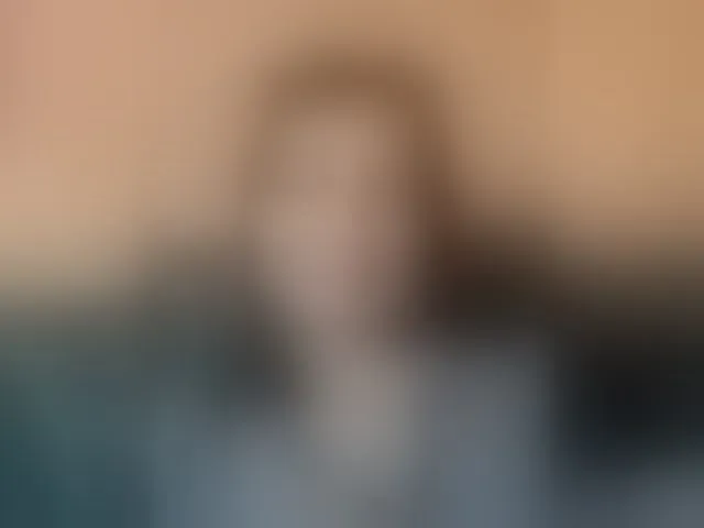 Live sex webcam photo for FiestyQueen #293324155
