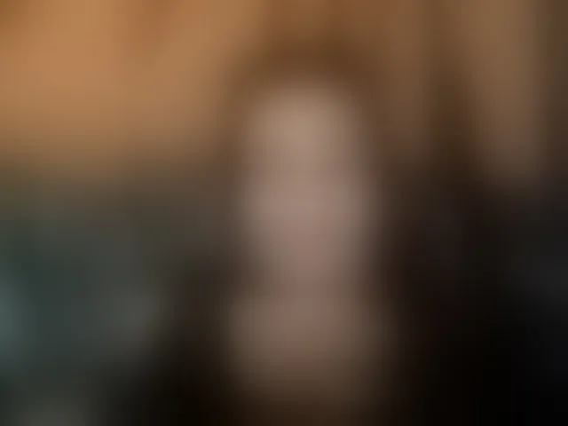Live sex webcam photo for FiestyQueen #293349414