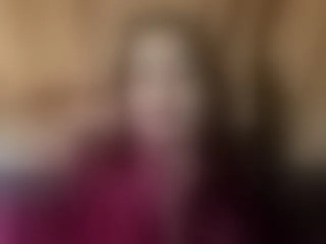 Live sex webcam photo for FiestyQueen #293660780