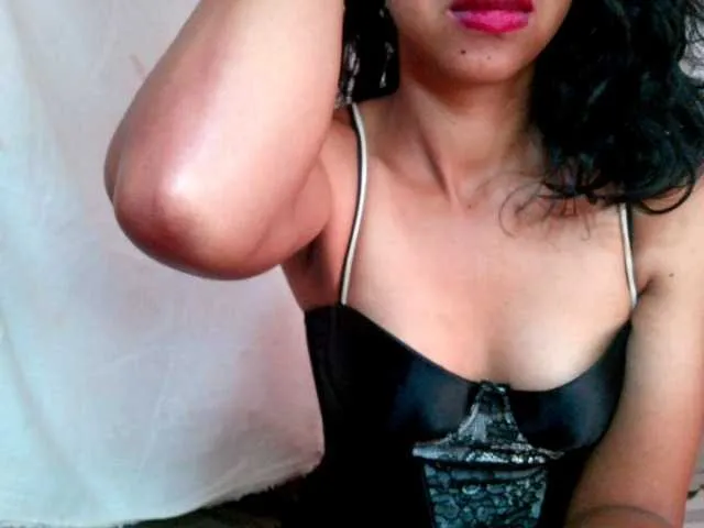 Live sex webcam photo for Fifyh-sexy #290345222