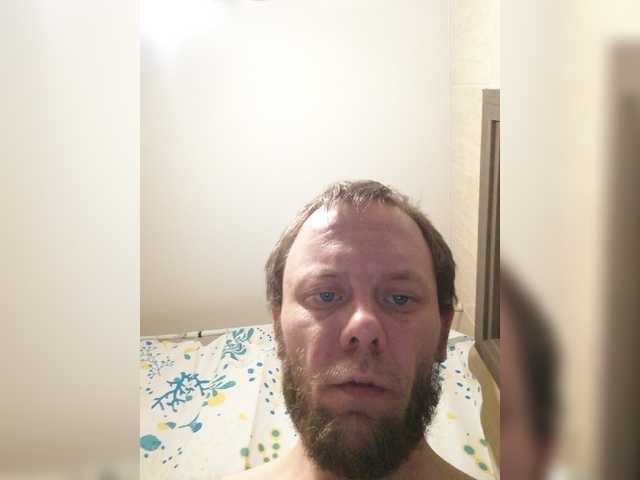 Live sex webcam photo for Fiona323 #272572928