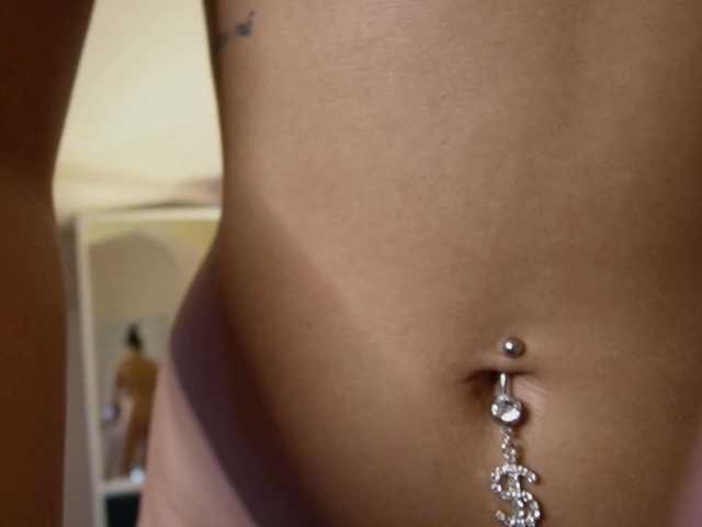 Live sex webcam photo for FionnaFire #290473385