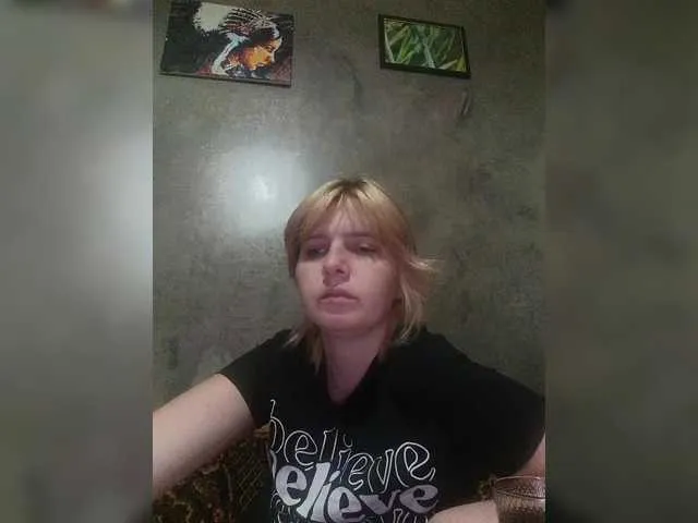 Live sex webcam photo for FlameHost #290752366