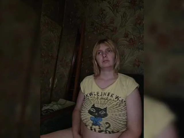 Live sex webcam photo for FlameHost #292380324