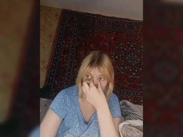 Live sex webcam photo for FlameHost #292388498