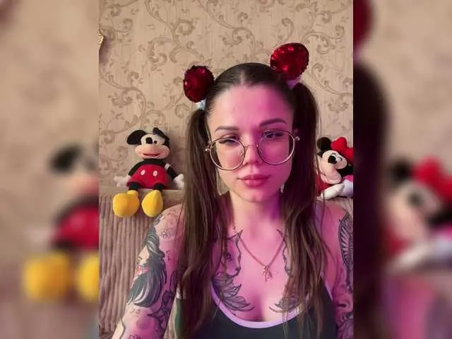 Live sex webcam photo for Flipflapsolo #291410106